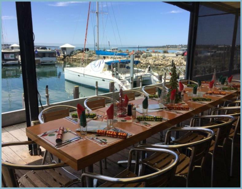 Marina View Chalets Mandurah Exteriör bild